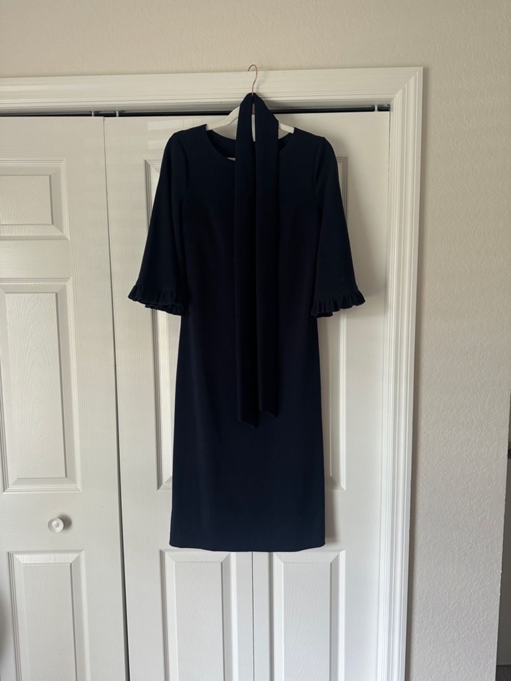 Dainty Jewells navy midi dress